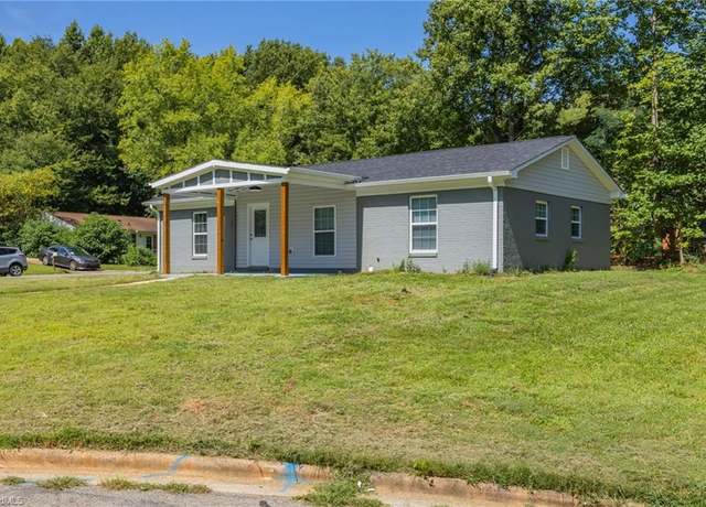 Property at 1 Godwin Ct, Greensboro, NC 27405, 3 beds, 2 baths