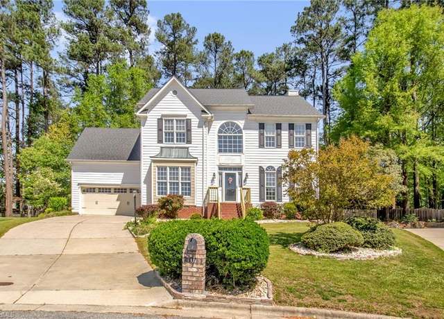 Property at 3011 Landing Ct, Jamestown, NC 27282, 4 beds, 2.5 baths