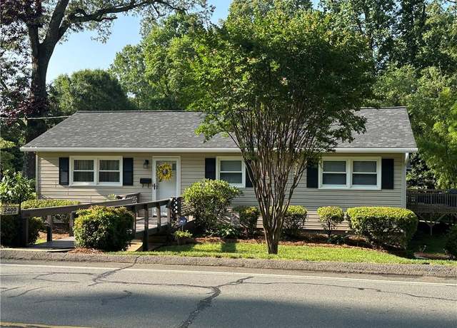 Property at 2400 Queen St, Winston-salem, NC 27103, 3 beds, 1.5 baths