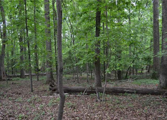 Property at 429 Country Club Dr, Stoneville, NC 27048