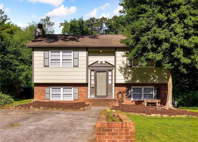 Property at 260 Placid St, Winston-salem, NC 27104, 3 beds, 2 baths
