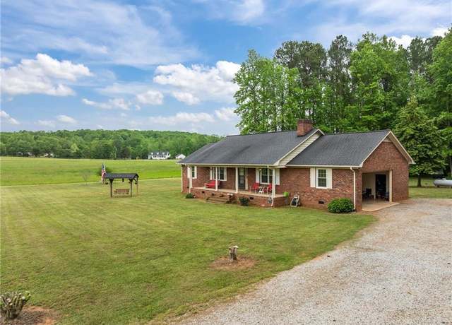 Property at 1260 Hawksview Rd, Franklinville, NC 27248, 3 beds, 2 baths