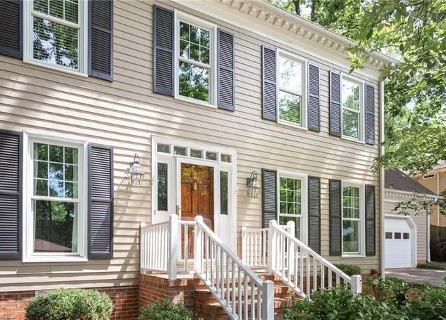 Property at 4602 Forest Glen Rd, Greensboro, NC 27410, 4 beds, 2.5 baths
