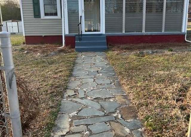 Property at 4037 Hilda St, Winston-salem, NC 27101, 2 beds, 1 bath