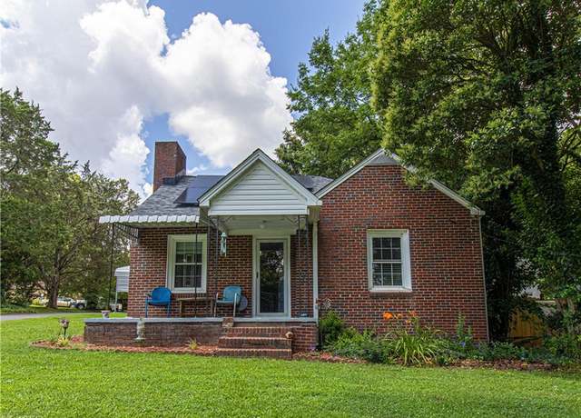Property at 1923 Old Salisbury Rd, Winston-salem, NC 27127, 2 beds, 1 bath