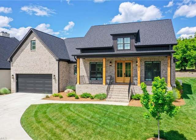 Property at 3902 Tee Island Ct, Greensboro, NC 27407, 4 beds, 3.5 baths