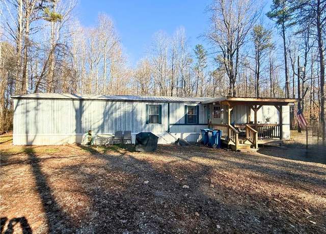 Property at 149 Spry Ln, Mocksville, NC 27028, 3 beds, 2 baths