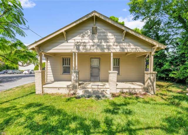 Property at 1821 Johnson St, High Point, NC 27262, 3 beds, 3 baths