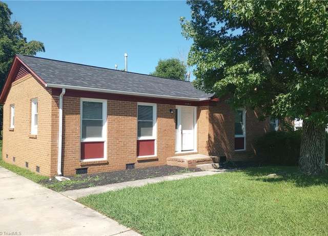 Property at 4204 Queen Beth Dr, Greensboro, NC 27405, 3 beds, 1.5 baths