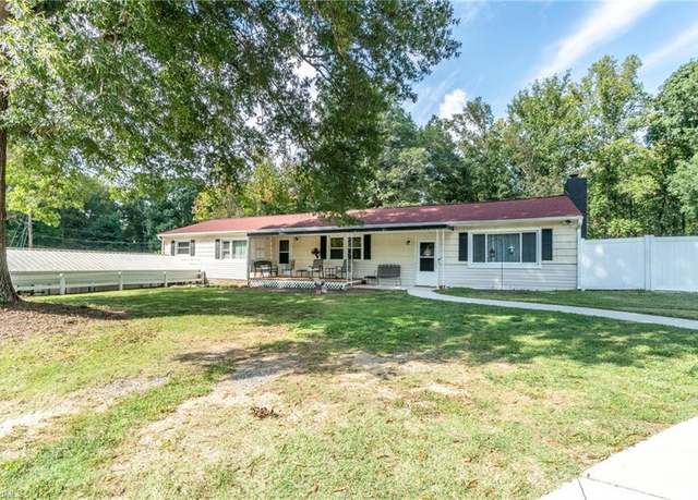 Property at 836 Halsbrook Rd, Greensboro, NC 27406, 4 beds, 2.5 baths