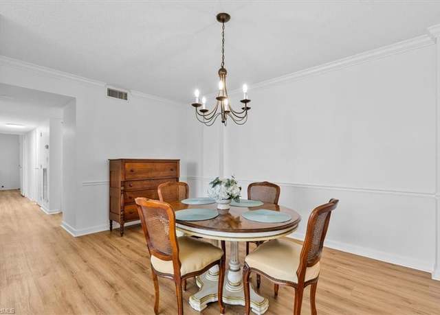 Property at 1101 N Elm St #303, Greensboro, NC 27401, 2 beds, 2 baths