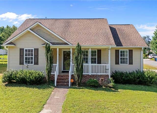 Property at 3202 Ridgeback Dr, Winston-salem, NC 27107, 3 beds, 2 baths