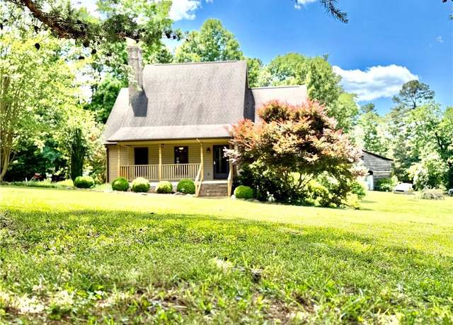 Property at 5354 Amick Rd, Julian, NC 27283, 3 beds, 2.5 baths