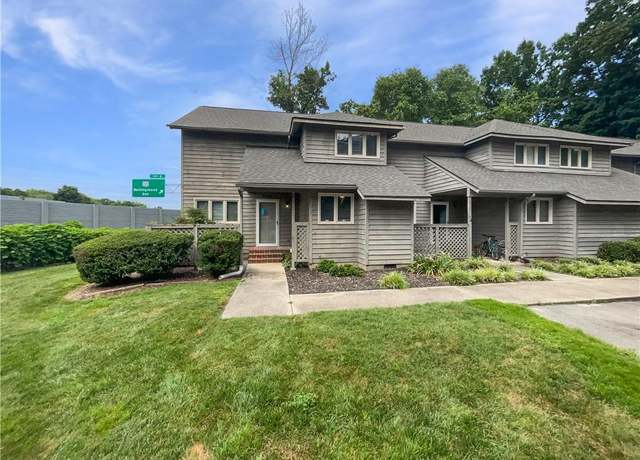 Property at 3048 Laurel Springs Dr, Greensboro, NC 27410, 3 beds, 3 baths