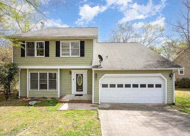 Property at 2009 Kildare Woods Dr, Greensboro, NC 27407, 3 beds, 2.5 baths