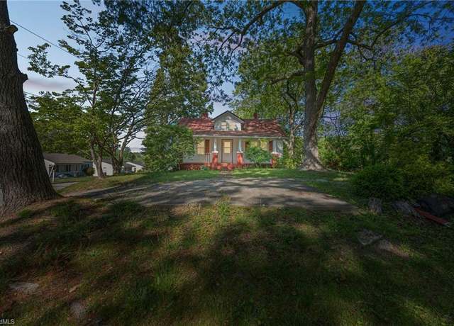 Property at 803 Fulton St, Reidsville, NC 27320, 2 beds, 1 bath