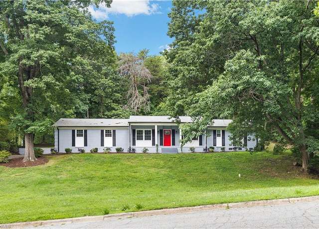 Property at 1304 Wickliff Ave, High Point, NC 27262, 3 beds, 2 baths