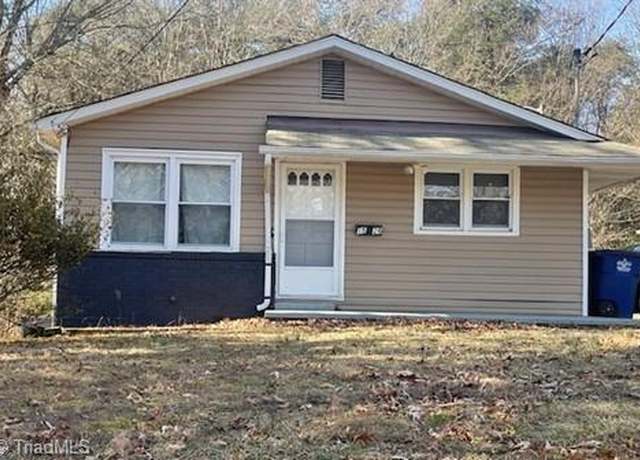 Property at 1526 Longview Dr, Winston-salem, NC 27107, 2 beds, 1.5 baths