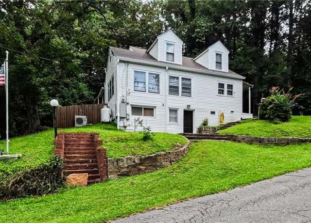 Property at 2100 Springs Rd, Mount Airy, NC 27030, 3 beds, 2 baths