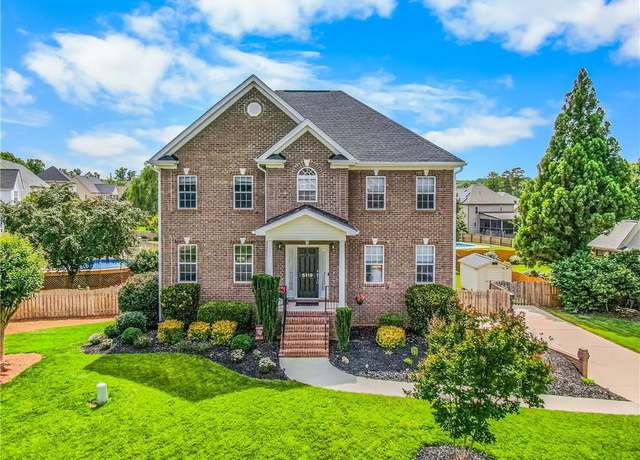 Property at 5119 Spiral Wood Dr, Clemmons, NC 27012, 3 beds, 2.5 baths