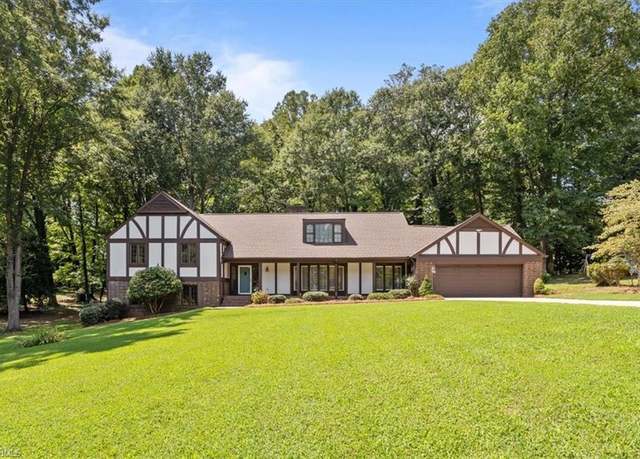 Property at 1910 Glenn Dr, Reidsville, NC 27320, 4 beds, 3.5 baths