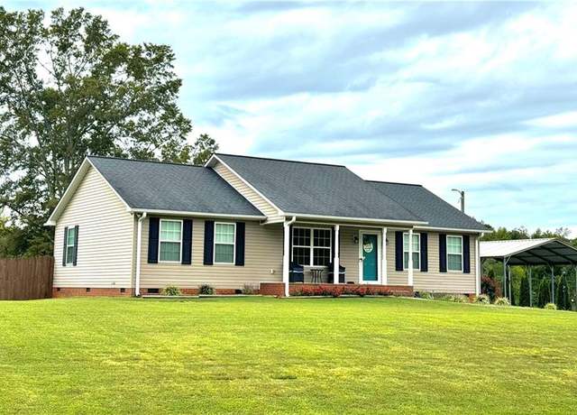 Property at 2863 Boones Cave Rd, Lexington, NC 27295, 3 beds, 2 baths