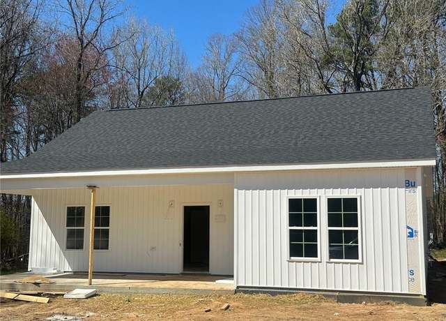 Property at 706 Idol St, Madison, NC 27025, 3 beds, 2 baths