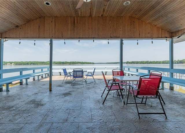 Property at 1168 Riverview Road Ext, Lexington, NC 27292, 3 beds, 2.5 baths