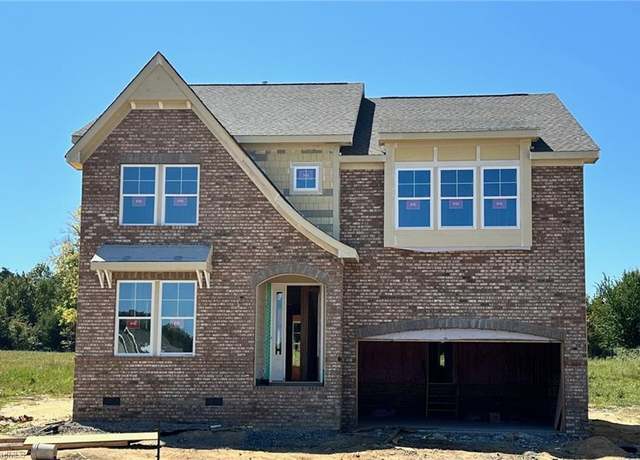 Property at 8605 Lemur Ln, Summerfield, NC 27358, 4 beds, 3 baths