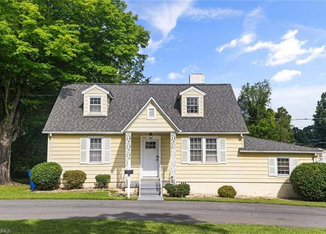 Property at 3231 Arlington Dr, Winston-salem, NC 27103, 2 beds, 1.5 baths