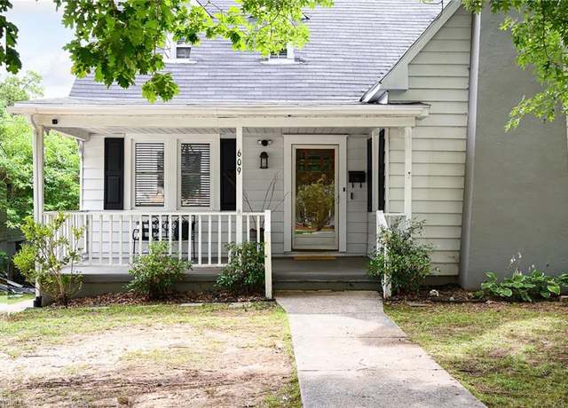 Property at 609 W Lexington Ave, High Point, NC 27262, 3 beds, 2 baths