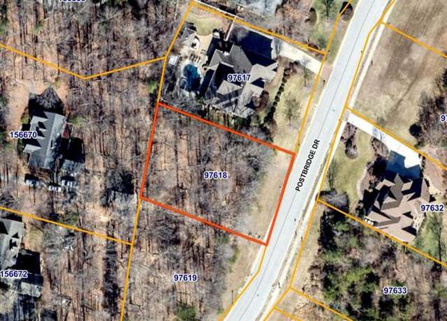 Property at 4710 Postbridge Dr, Greensboro, NC 27407