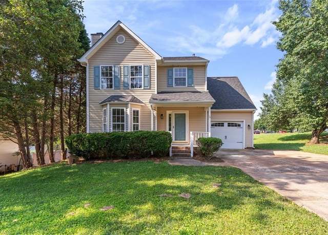 Property at 600 River Glen Ct, Greensboro, NC 27455, 4 beds, 2.5 baths