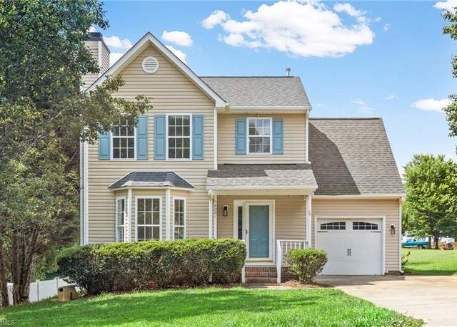 Property at 600 River Glen Ct, Greensboro, NC 27455, 4 beds, 2.5 baths