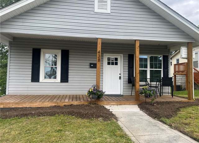 Property at 438 Durham St, Mount Airy, NC 27030, 4 beds, 3 baths