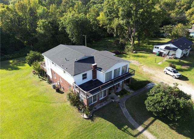 Property at 928 Marlboro St, High Point, NC 27260, 6 beds, 3 baths