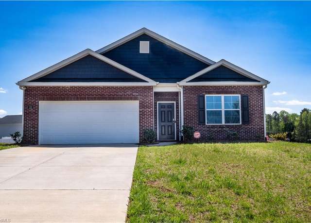 Property at 121 Argyle Ct, Mocksville, NC 27028, 4 beds, 2 baths