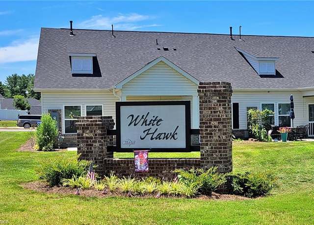 Property at 1678 Coopers Hawk Dr, Kernersville, NC 27284, 3 beds, 3 baths