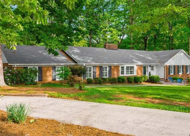 Property at 315 Elam Ave, Ramseur, NC 27316, 4 beds, 2.5 baths
