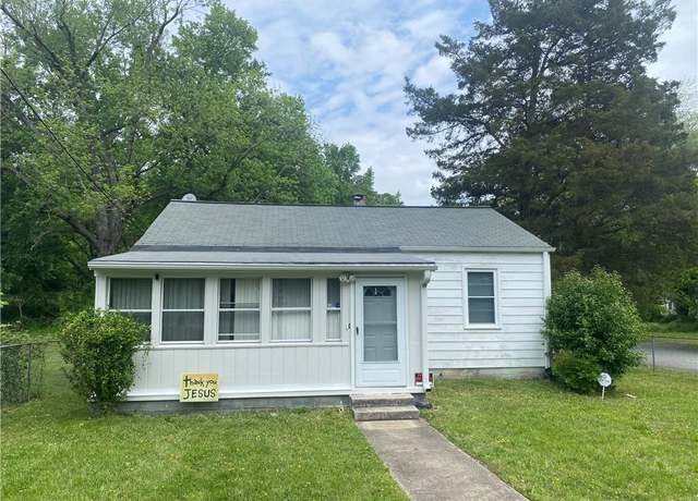 Property at 1821 Ryan St, Greensboro, NC 27405, 2 beds, 1 bath
