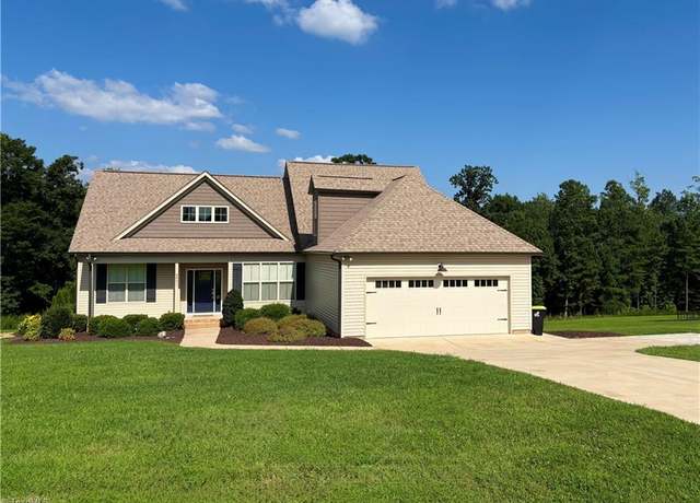 Property at 8861 Belews Ridge Rd, Stokesdale, NC 27357, 3 beds, 2.5 baths