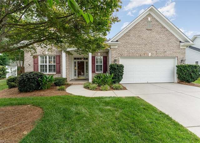 Property at 7 Water Gap Ct, Greensboro, NC 27455, 3 beds, 2 baths