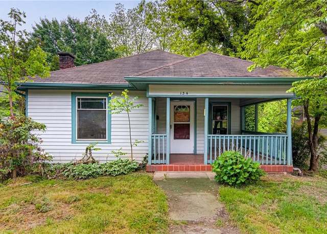 Property at 134 Acadia Ave, Winston-salem, NC 27127, 4 beds, 2 baths