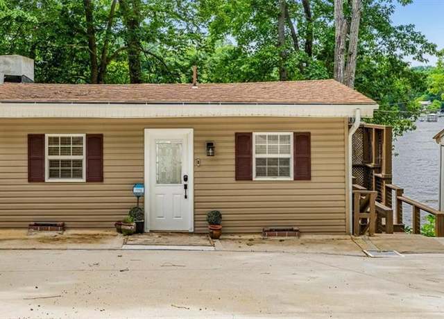 Property at 718 Lake Drive 9, Lexington, NC 27292, 2 beds, 1 bath