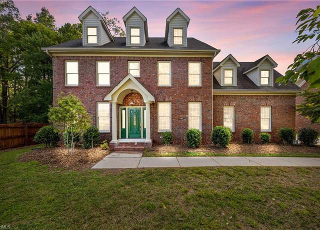 Property at 4100 Braddock Rd, High Point, NC 27265, 5 beds, 2.5 baths
