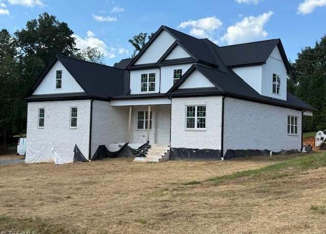 Property at 6998 Colleen Ct, Summerfield, NC 27358, 3 beds, 3 baths