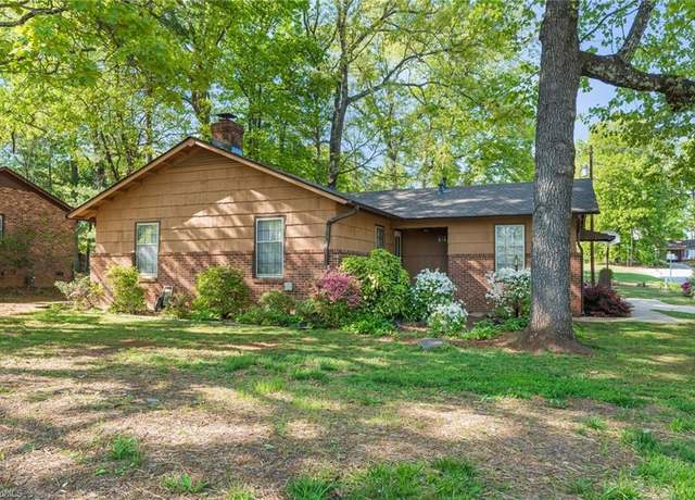 Property at 3900 Kalloramo Dr, Greensboro, NC 27407, 3 beds, 2 baths
