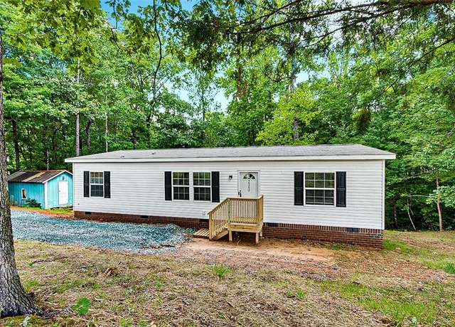 Property at 2140 Poole Town Rd, Asheboro, NC 27205, 3 beds, 2 baths