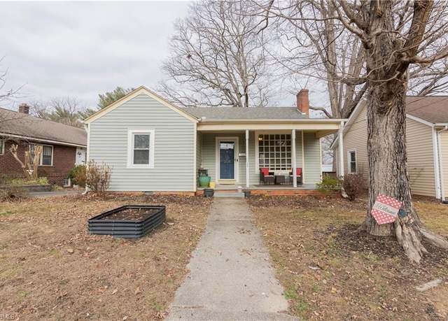 Property at 308 Taylor St, Mount Airy, NC 27030, 2 beds, 1 bath