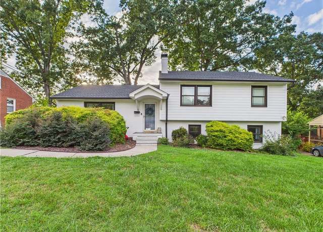 Property at 605 Candlewood Dr, Greensboro, NC 27403, 4 beds, 3 baths